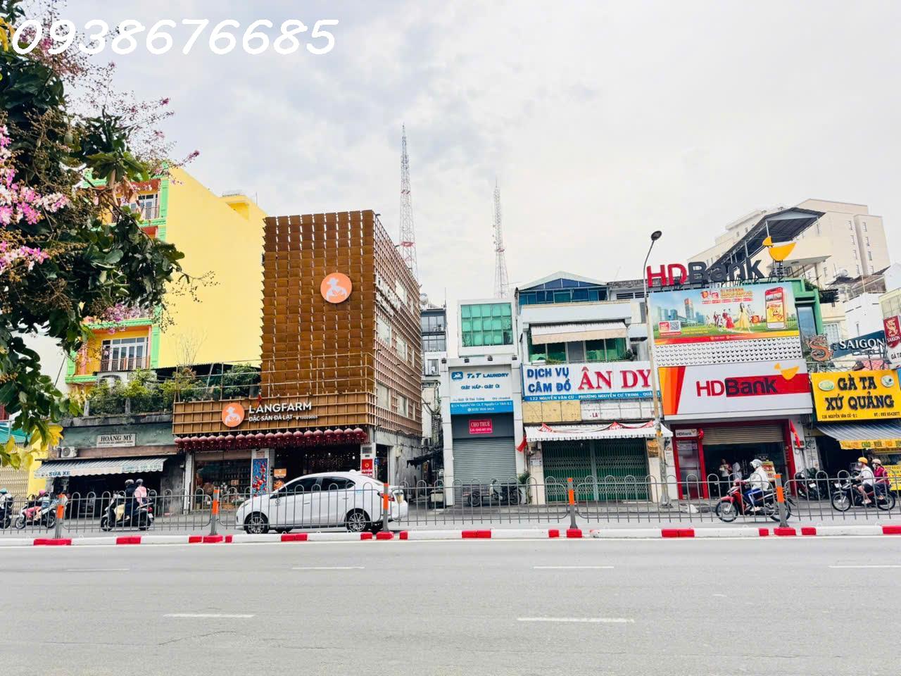 BÁN NHÀ 2 MẶT TIỀN KINH DOANH Đ.NGUYỄN VĂN CỪ, QUẬN 1- DT 5,26M*22- CHÍNH CHỦ 1 ĐỜI XƯA GIÁ TỐT 42,9T- 0938676685 GIANG GIANG XEM NHÀ
