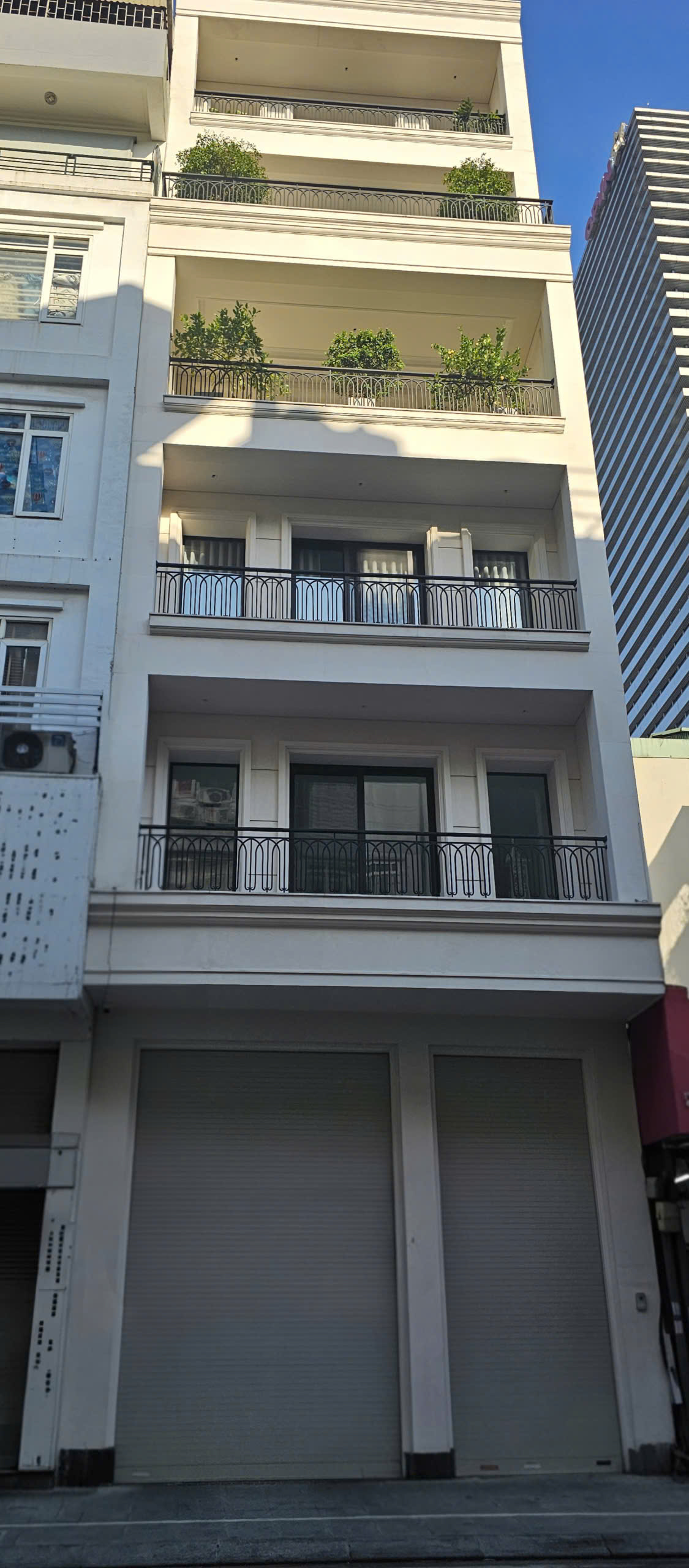 Cho thuê nhà, 89m2- 5T, Trần Quốc Hoàn, Phạm Tuấn Tài, Cầu Giấy -29 tr