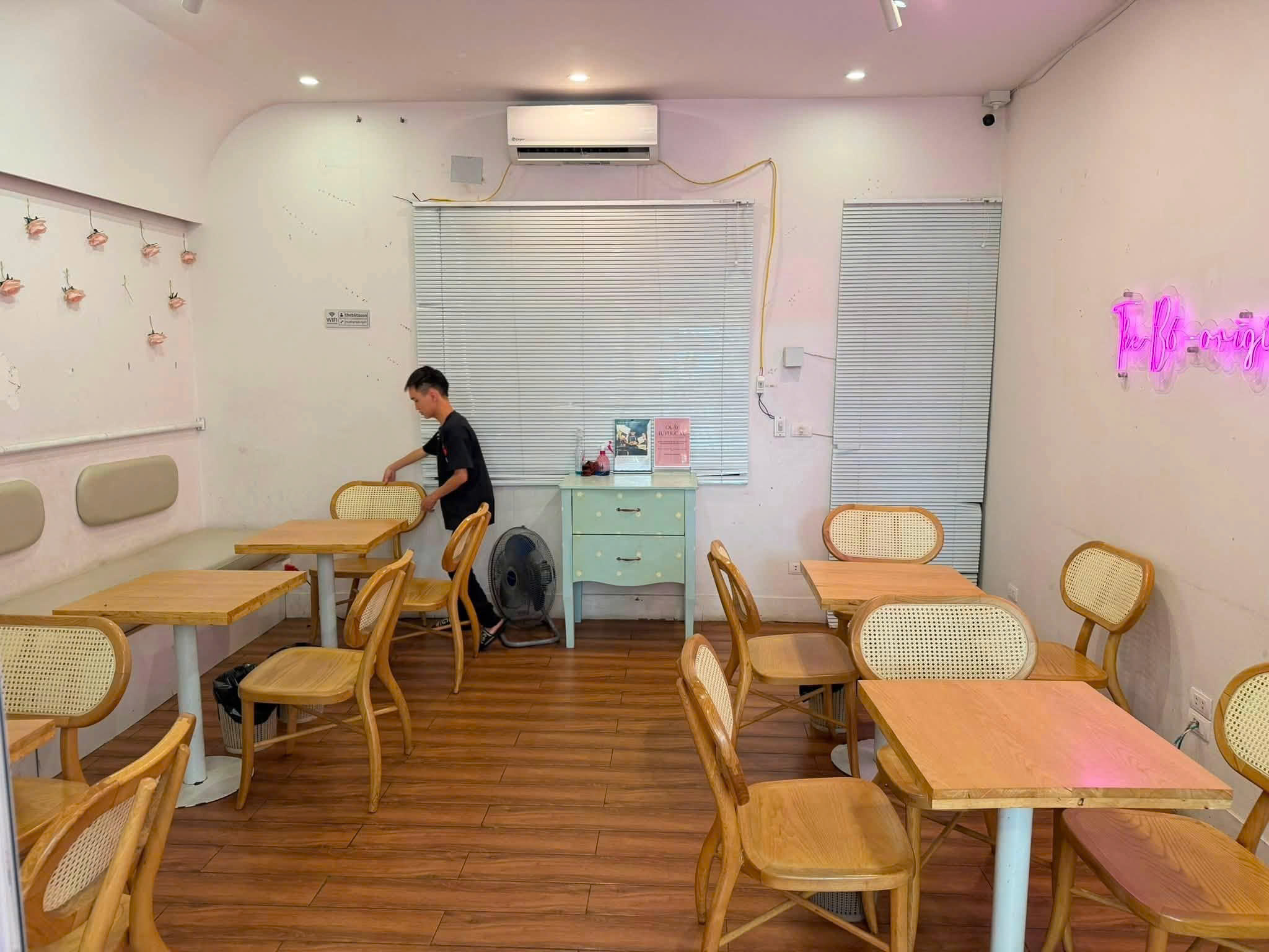 Chính chủ cần sang nhượng quán đồ ăn Hàn Quốc The B6 - Từ Sơn - Khu công viên Quy Chế Từ Sơn