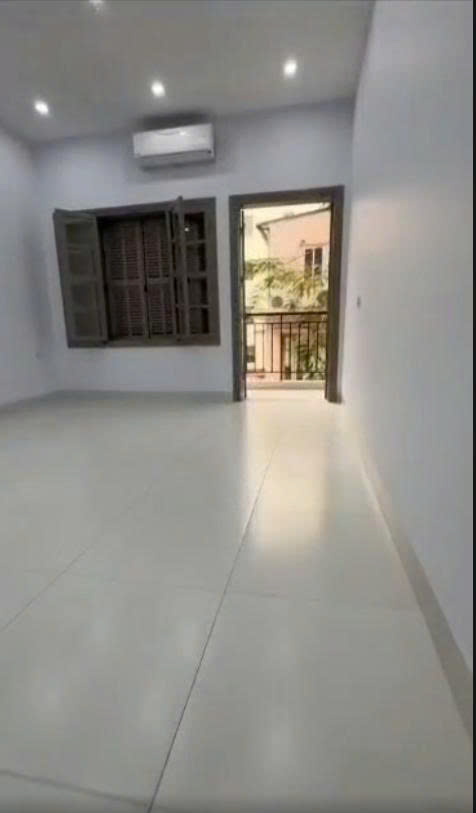 CHÍNH CHỦ CHO THUÊ MẶT BẰNG KINH DOANH TẦNG 3 - PHỐ VÕ VĂN DŨNG, ĐỐNG ĐA Vị trí: Mặt ngõ lớn phố Võ Văn Dũng, Ô Chợ Dừa, Đống Đa.