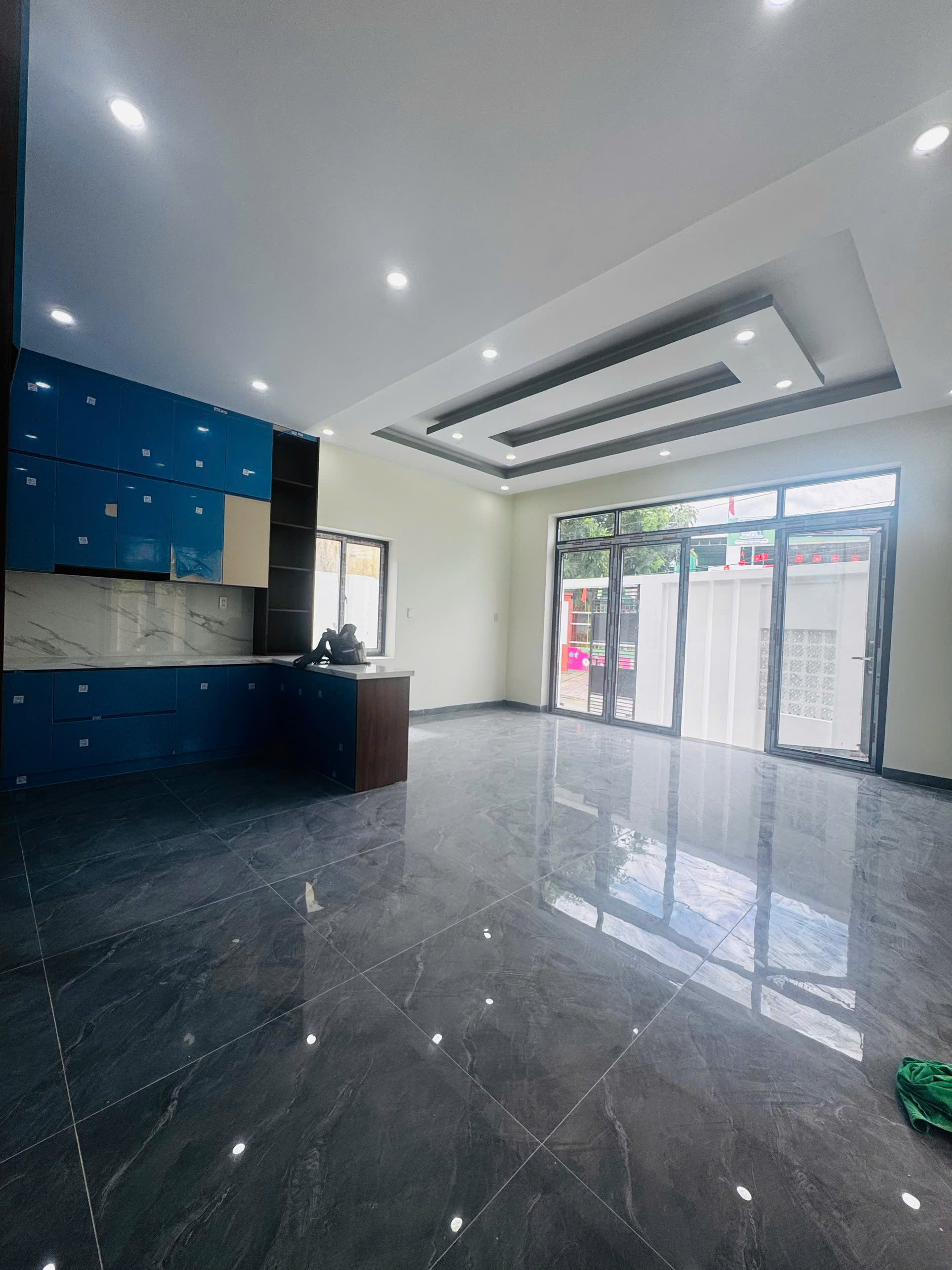 Bán nhà căn góc, phường Tây Nha Trang 170m2, gần tường mần non Vĩnh Trung