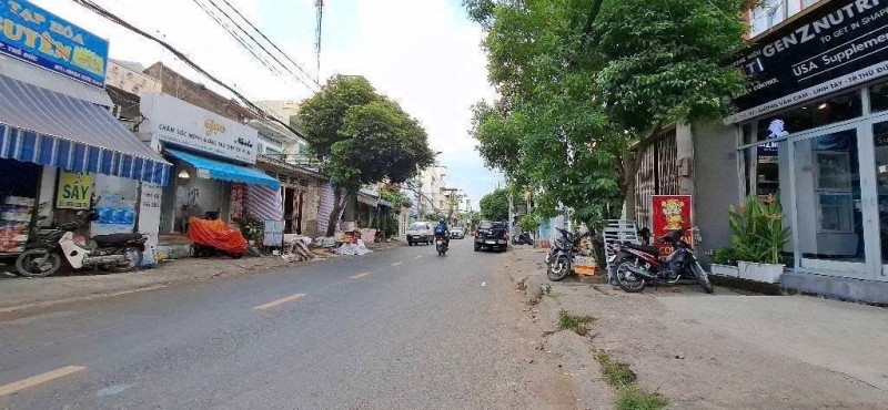 Bán nhà 4 tầng 138m2 đường Tam Bình, Phường Tam Bình, Thủ Đức, TP HCM, sổ hồng riêng, giá 7.39 tỷ.