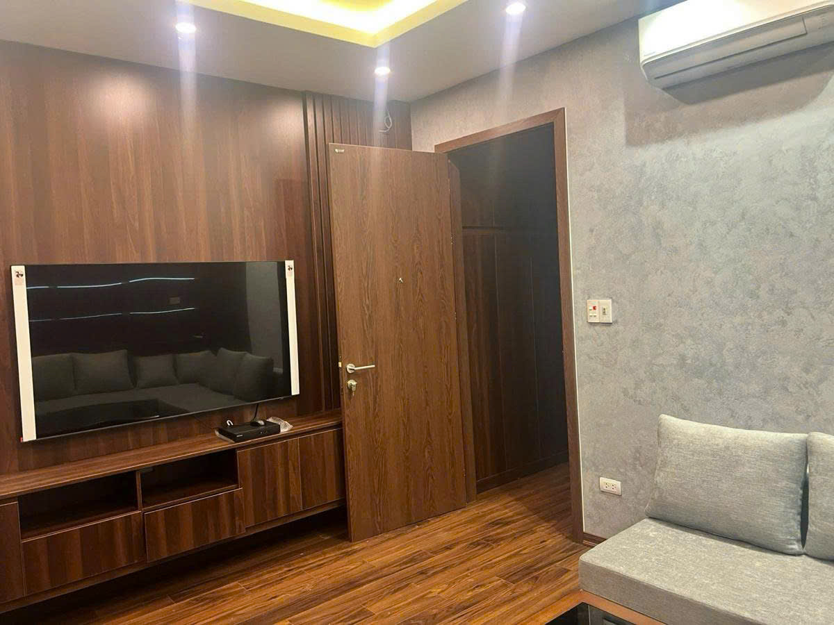 Bán nhà Phố Trạm 47m 4 tầng MT6.4m chân cầu Vĩnh Tuy nhỉnh 10 tỷ-4