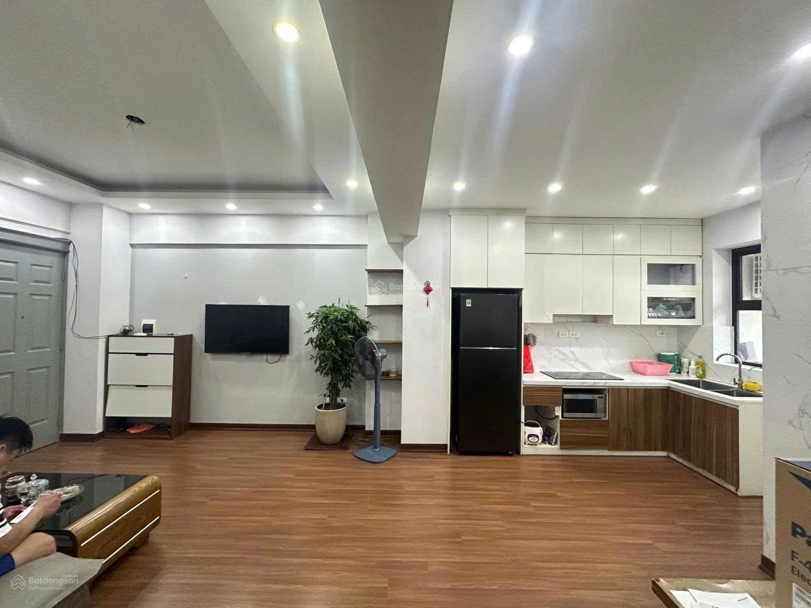 CĂN GÓC TẦNG CAO – BAN CÔNG ĐÔNG NAM – THOÁNG MÁT, SÁNG ĐẸP – GIÁ 4,7 TỶ – KĐT VĂN QUÁN