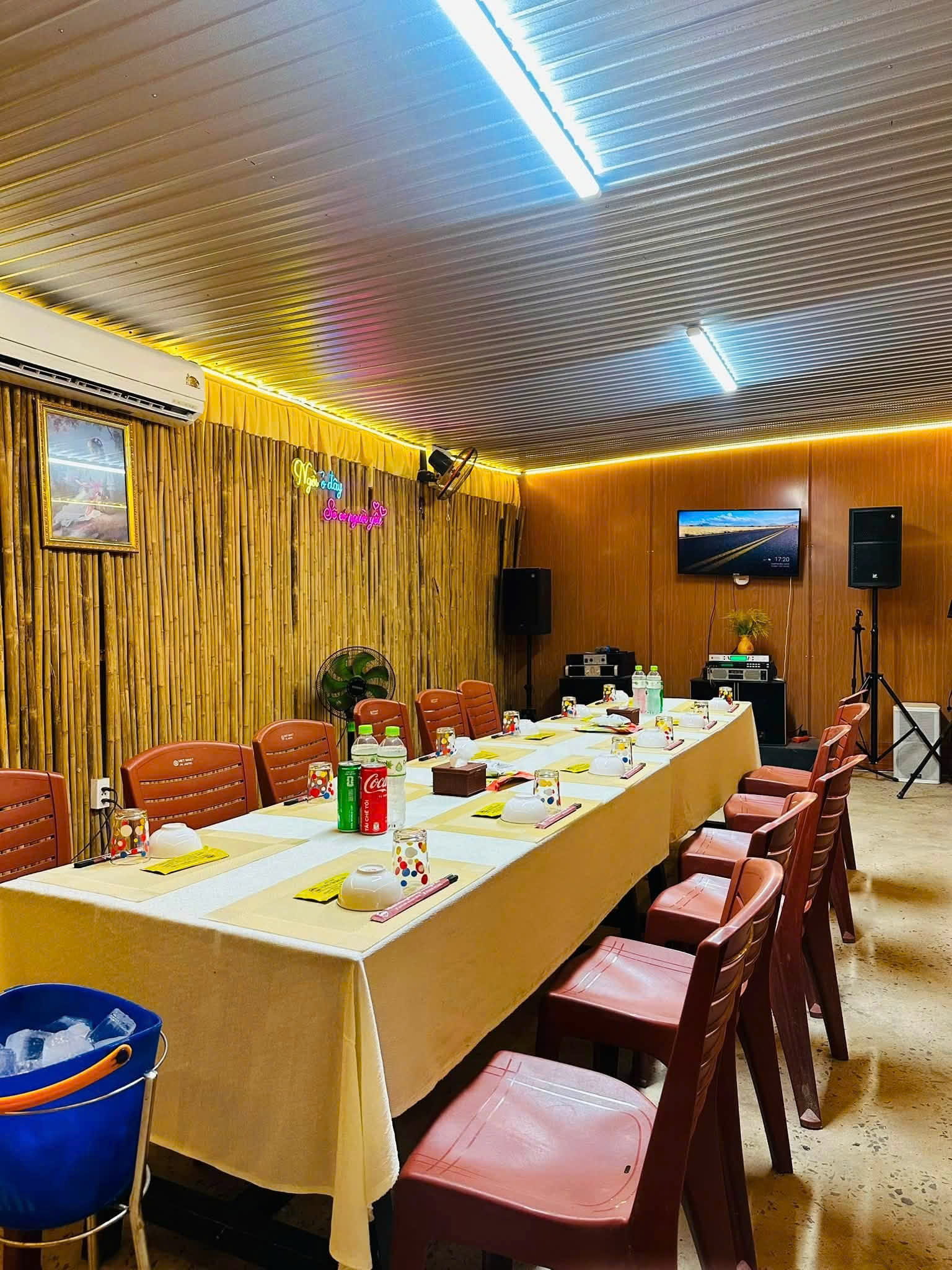 Cần sang nhượng toàn bộ, cho thuê mặt bằng hoặc tìm đối tác cùng đầu tư, hợp tác kinh doanh nhà hàng sân vườn đang hoạt động ổn định.-4