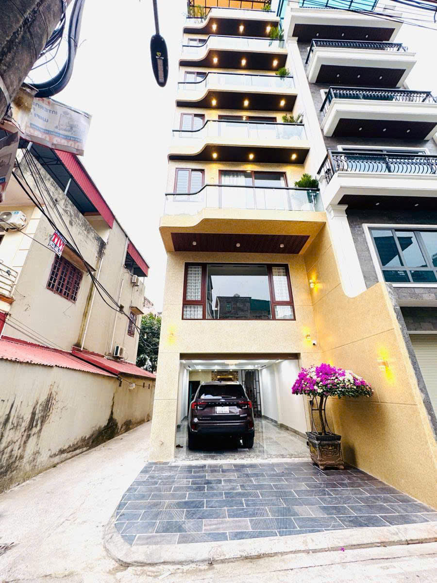 GIẢM 5 TỶ BÁN NHANH NHÀ MẶT PHỐ CỔ NHUẾ – 85M² x 7 TẦNG – THANG MÁY – 2 THOÁNG – 27 TỶ