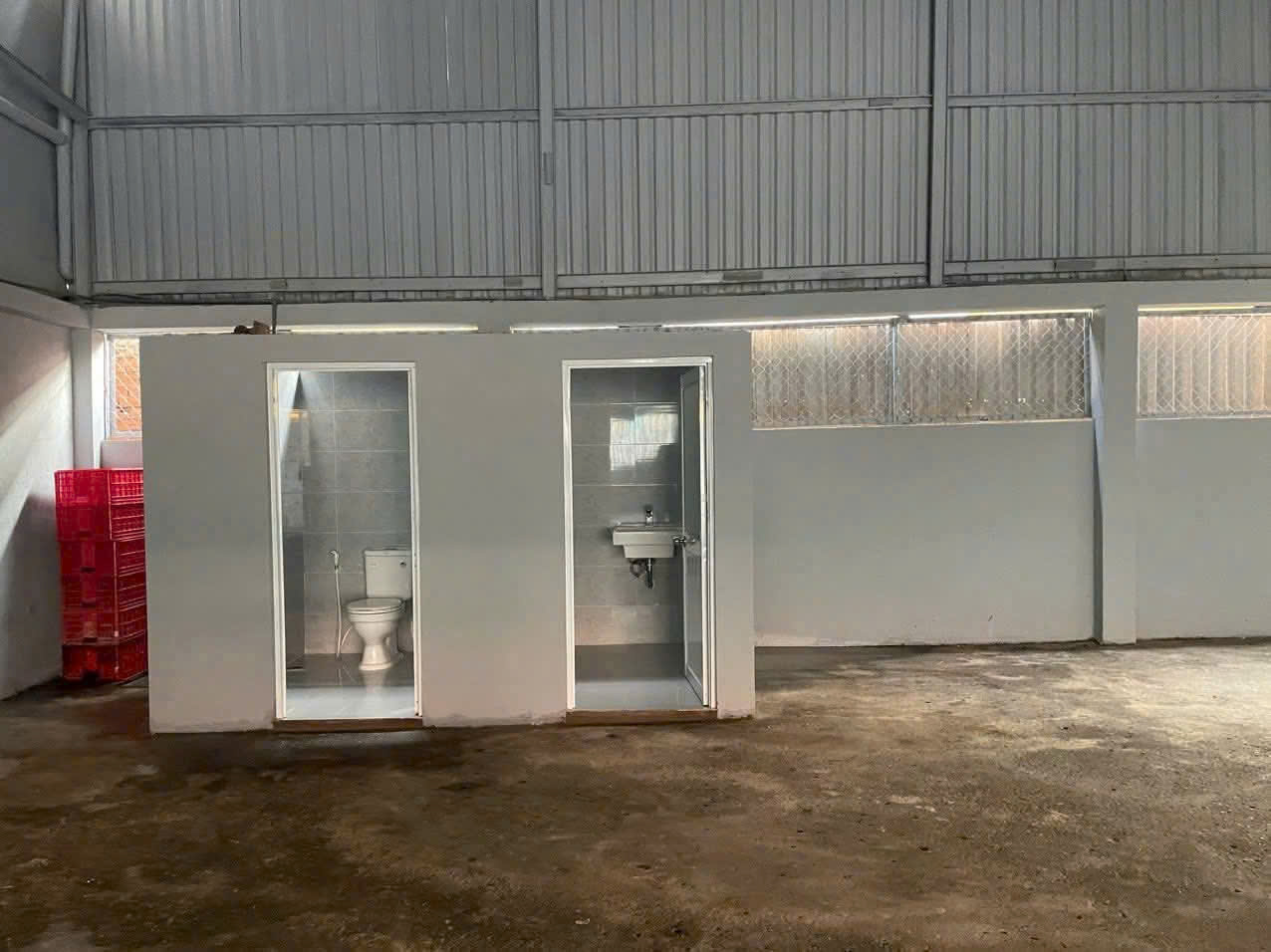 KHO XƯỞNG MỚI 220M² – TÔ NGỌC VÂN GẦN CẦU BẾN PHÂN – GIÁ CHỈ 18TR
