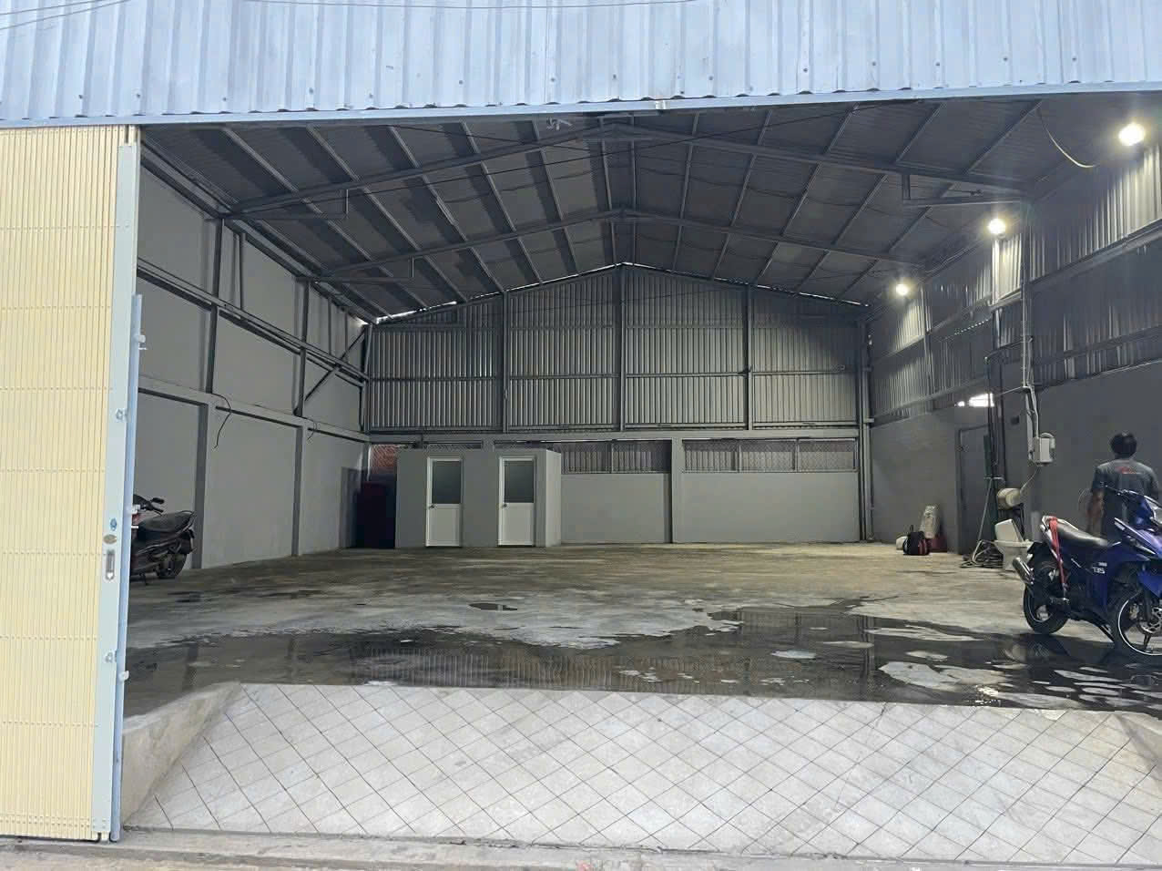KHO XƯỞNG MỚI 220M² – TÔ NGỌC VÂN GẦN CẦU BẾN PHÂN – GIÁ CHỈ 18TR-3