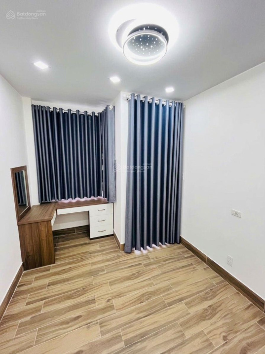 Bán nhà 4 tầng Dương Bá Trạc, hẻm thông thoáng, 50m² chỉ 6.5 tỷ.