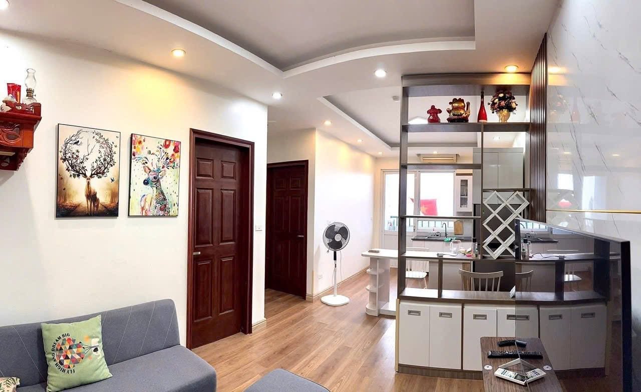 Bán căn chung cư tòa CT2 KĐT Tuệ Tĩnh, ph Cẩm Thượng, TP HD, 51m2, 2 ngủ, 1 vs, chỉ 1.3x tỷ