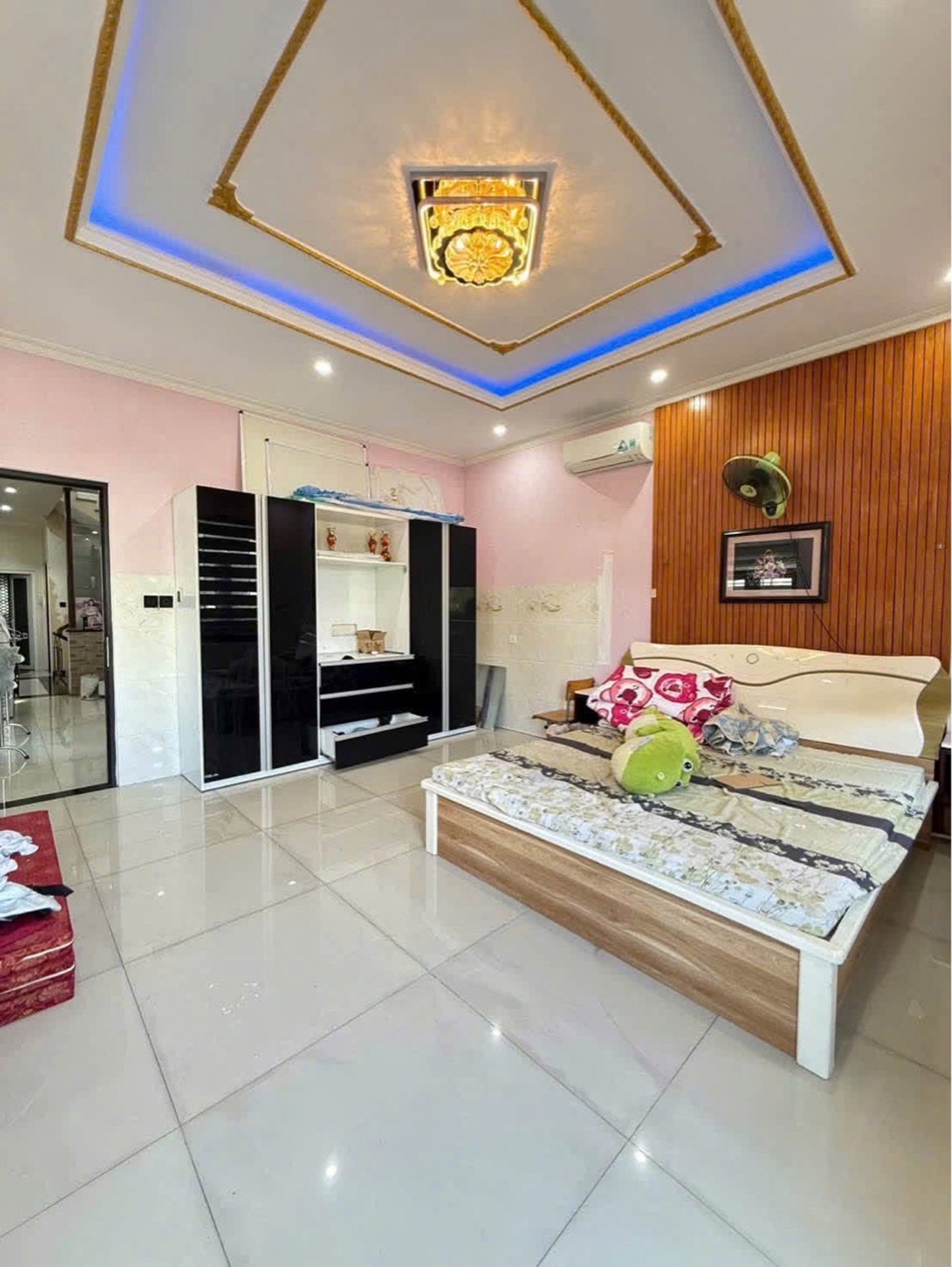 Bán nhà 3 tầng mặt tiền Đoàn Hữu Trưng, Thanh Khê, 245m², ngang 10m, giá 14,3 tỷ