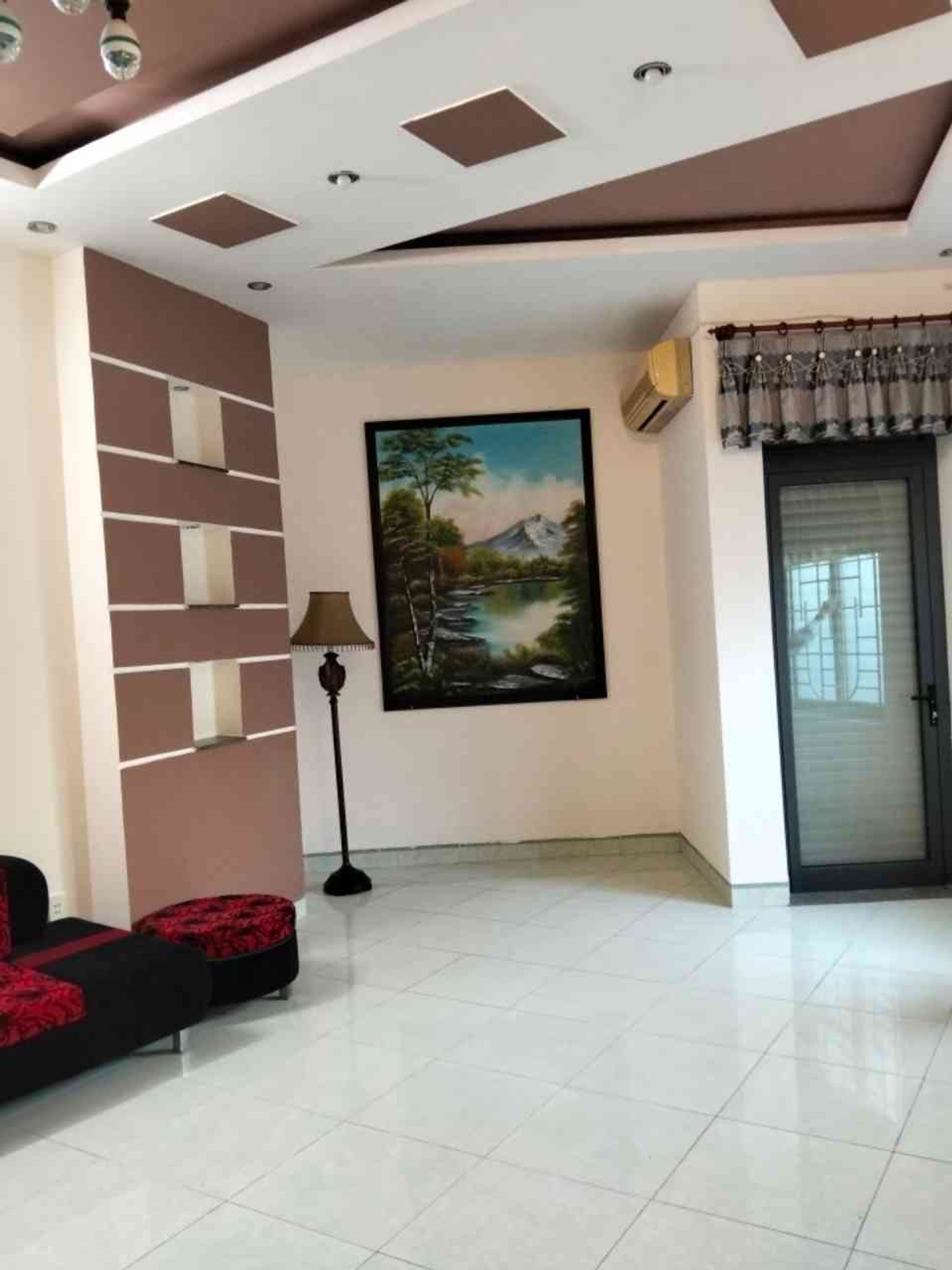 Bán nhà mặt tiền Hải Phòng, Thanh Khê, 63m², 5 tầng, thang máy, giá 10,7 tỷ
