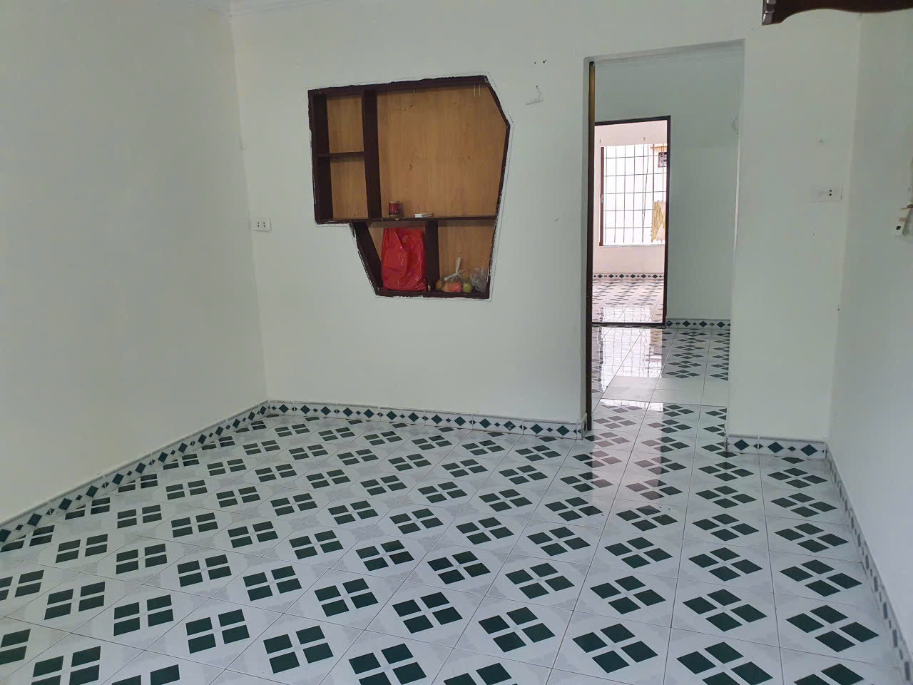 Cho thuê Phòng 411, nhà D3 – Khu tập thể Thành Công, phường Giảng Võ, Hà Nội