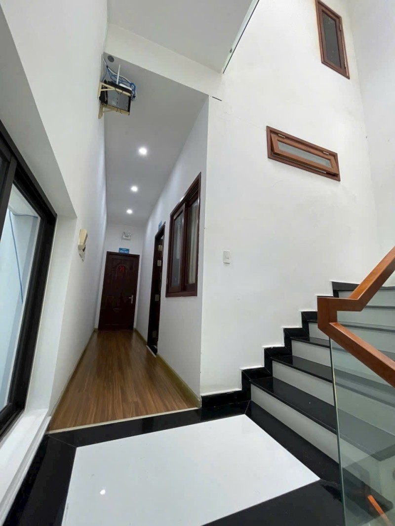 ► MT Đường 2 Tháng 9, gần Cầu Tiên Sơn, 109m2, 3.5 tầng, dòng tiền cho thuê KD 40tr, 13.x tỷ