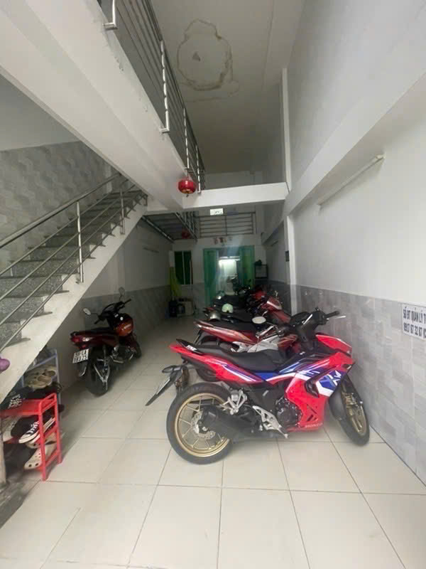 🎉SIÊU LỢI NHUẬN CHDV 5 TẦNG- 102M2- KẾ NGAY HẺM XE HƠI  Đ.ĐOÀN VĂN BƠ- SIÊU LỢI NHUẬN: 48T/TH- LƯU THÔNG TÔN ĐẢN- XÓM CHIẾU- HOÀNG DIỆU - GẦN TRƯỜNG ĐH NGUYỄN TẤT THÀNH💙-4