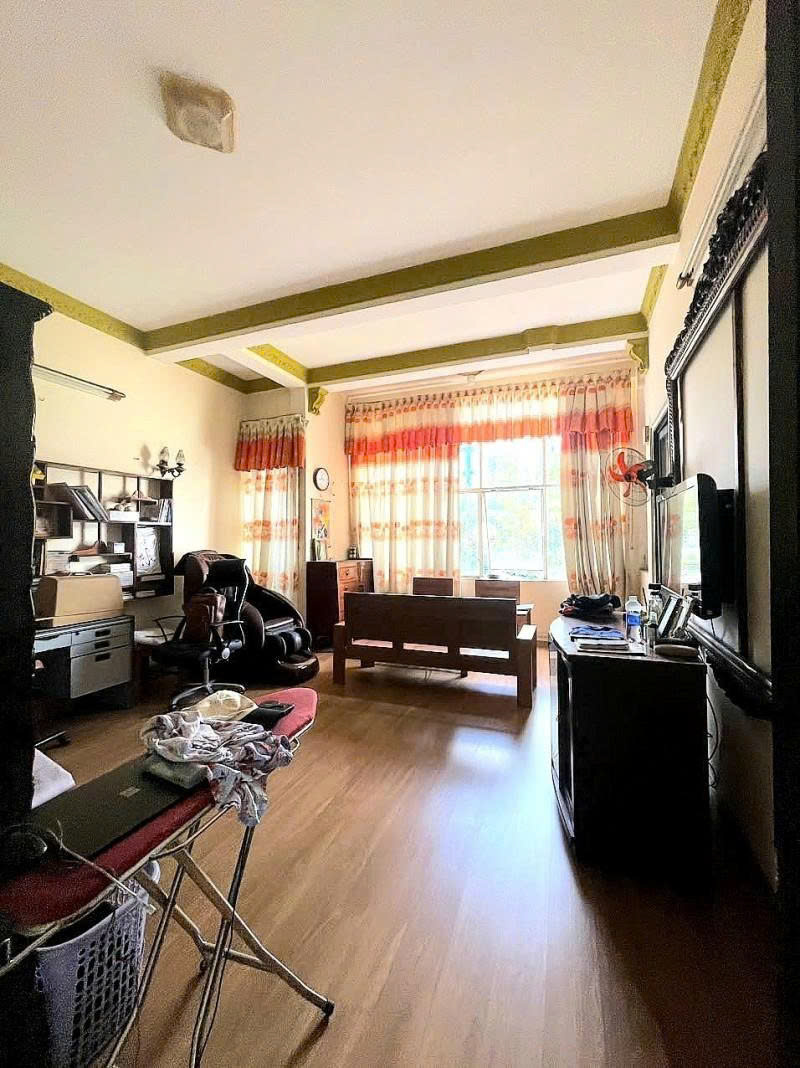 Bán nhà Mặt tiền Trần Tấn - giao Âu Cơ , Lũy Bán Bích, 10x41m, 4 Tầng - 6PN, chỉ 36,5 Tỷ.
