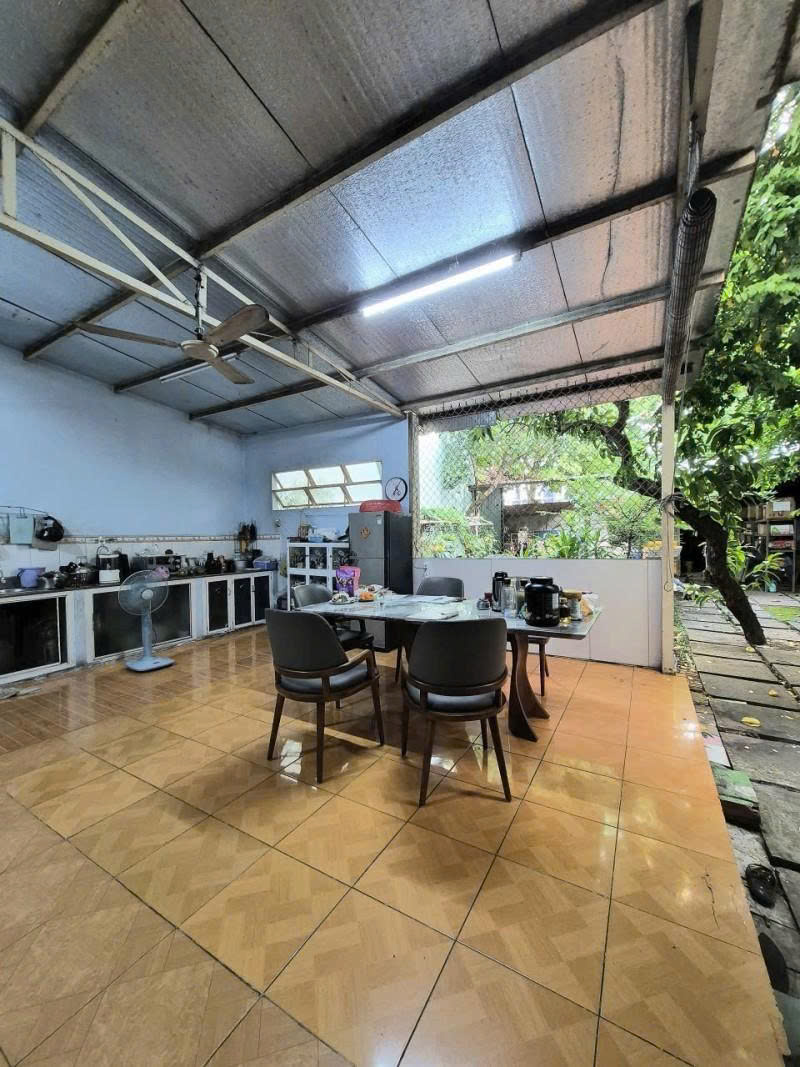 Bán nhà Mặt tiền Trần Tấn - giao Âu Cơ , Lũy Bán Bích, 10x41m, 4 Tầng - 6PN, chỉ 36,5 Tỷ.