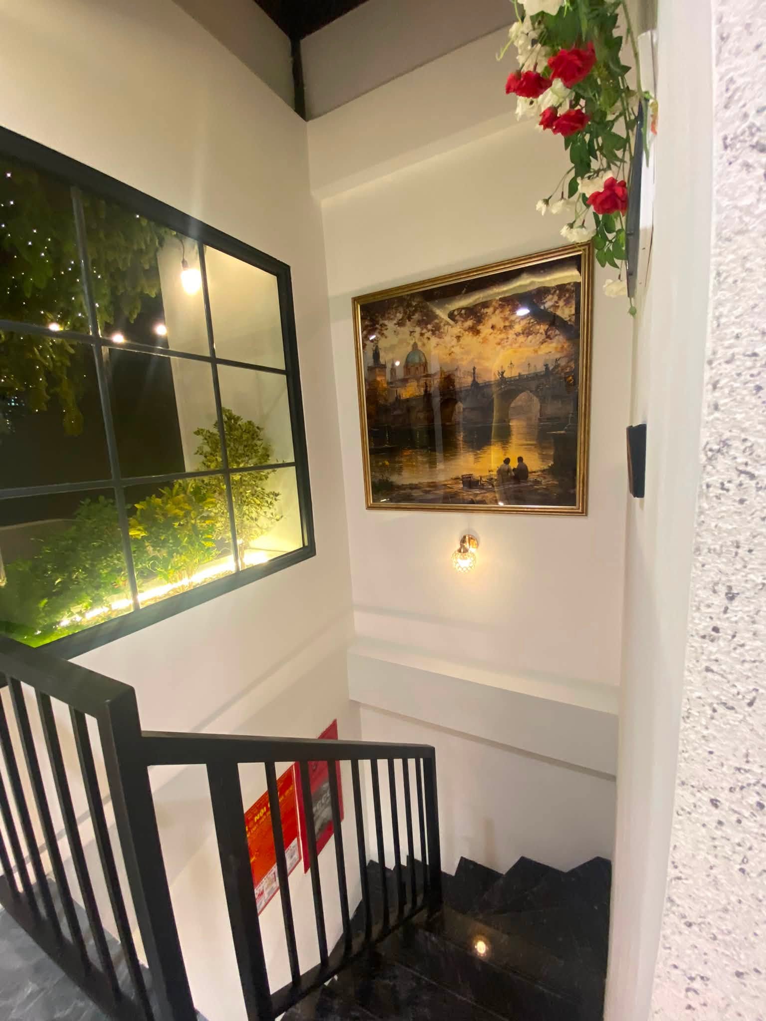 Siêu hiếm! Bán nhà mặt phố Hàng Da 40m2, 4 tầng, mặt tiền 4.5m, 39.5 tỷ, vỉa hè rộng, KD đỉnh