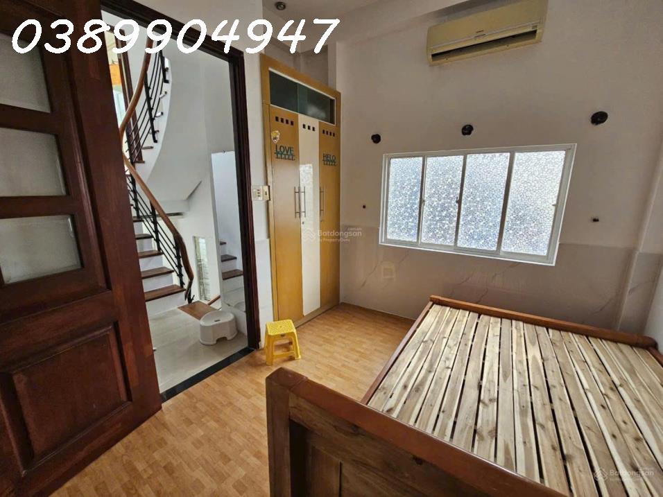 Nhà 4 tầng đường Hồng Lĩnh - vị trí cực xịn. Giá: 5 tỷ