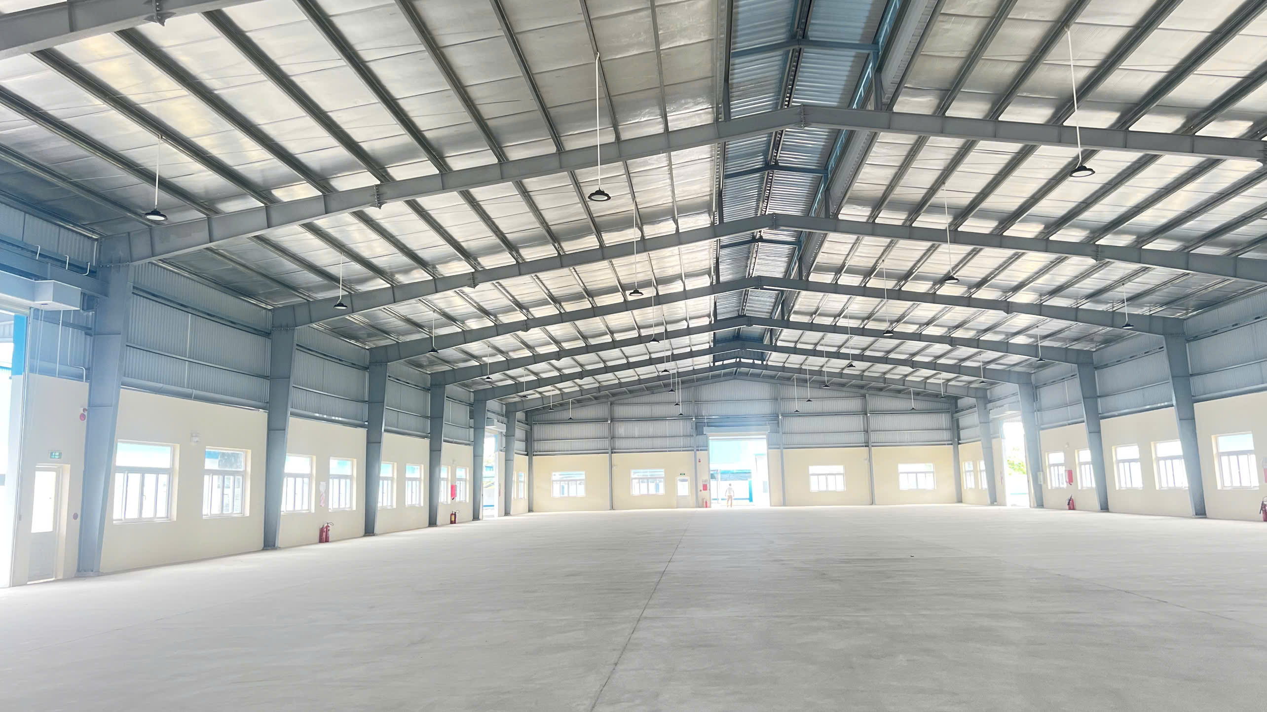 X154 chuyển nhượng nhà xưởng sản xuất CNC KCN long thành, sẵn sổ giao dịch liền