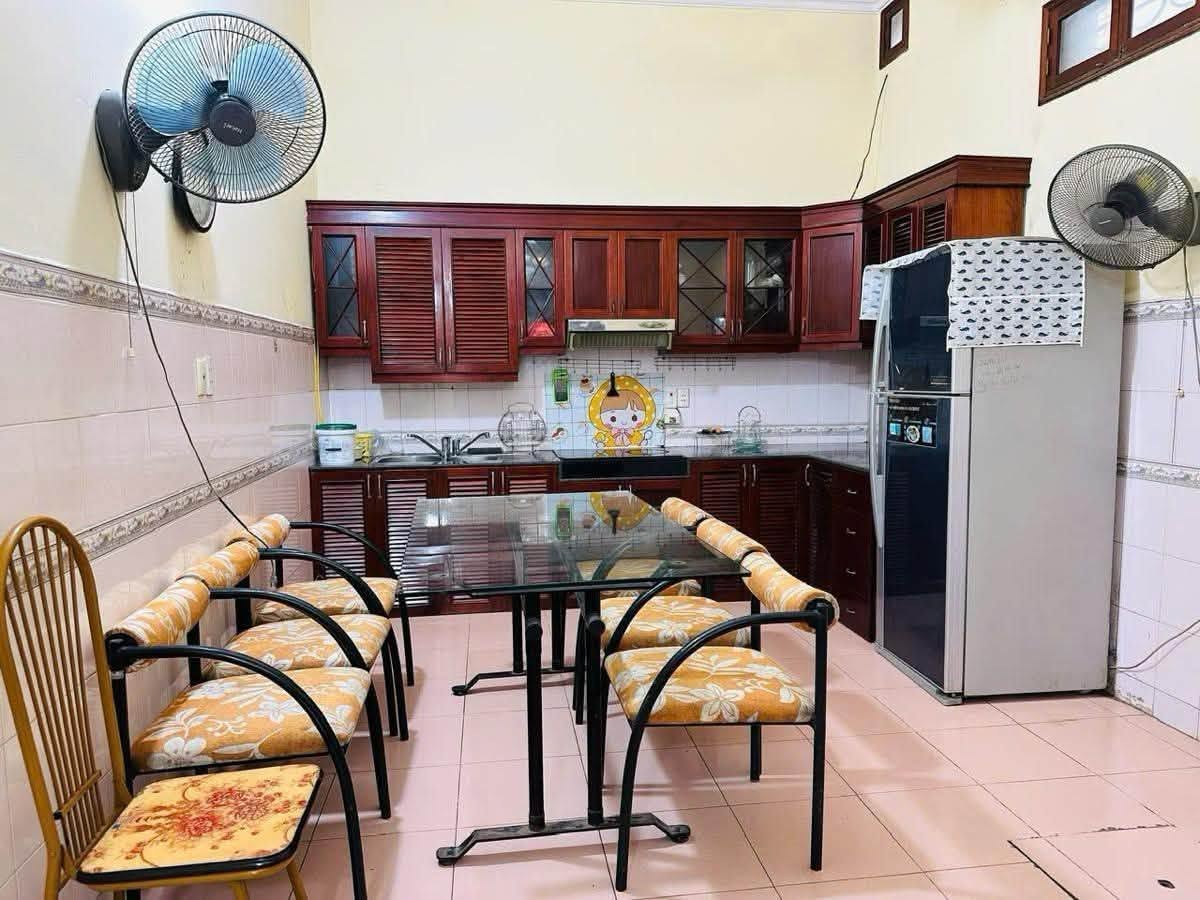 BÙI XƯƠNG TRẠCH – LÔ GÓC – Ô TÔ ĐỖ CỬA – NGÕ THÔNG – 45M² – 4 TẦNG – MT 4M – 222TR/M²