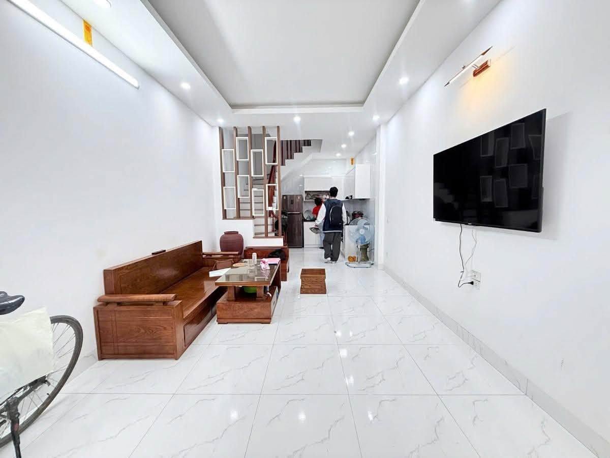 XUÂN ĐỈNH – GẦN PHỐ – CÁCH Ô TÔ TRÁNH 15M – 36M² – 5 TẦNG – MT 3,5M – 278TR/M²