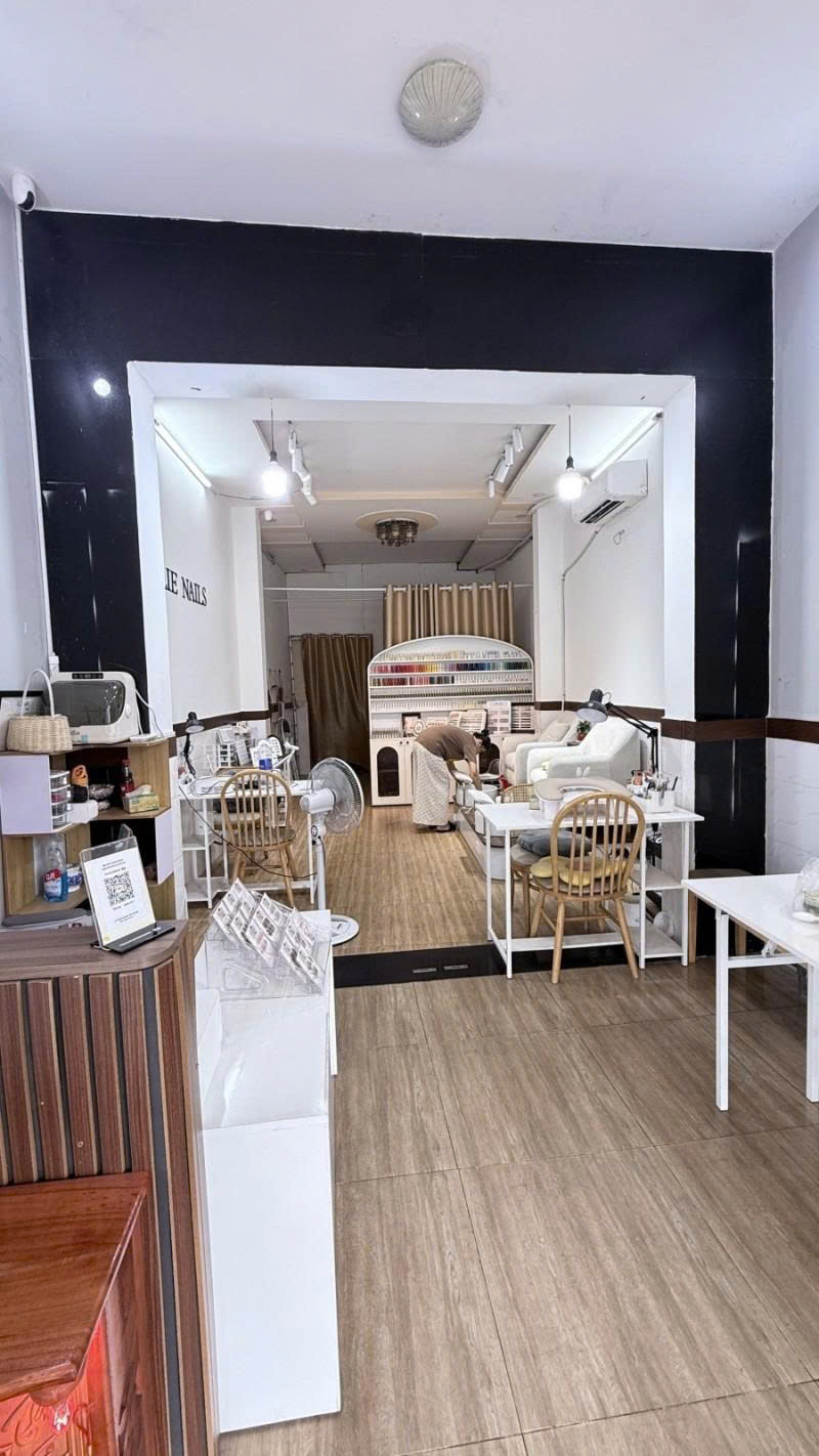 Bán nhà Mặt tiền Dương Quảng Hàm -  ngay Nguyễn Văn Lượng, 3,6x27m, 4 Tầng,  hạ 13,8 Tỷ.