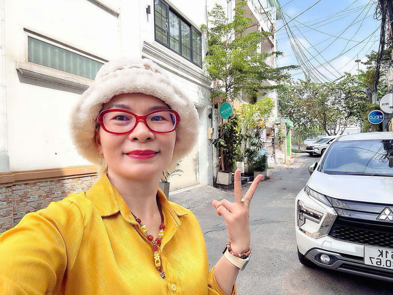 BÂN NHÀ 5 TẦNG MTKD Đ.NGUYỄN VĂN NGUYẼN, QUẬN 1 - XE HƠI NGỦ TRONG NHÀ - NGAY GÓC HOÀNG SA SIÊU ĐẸP * LH GIANG GIANG: 093.86.76.685