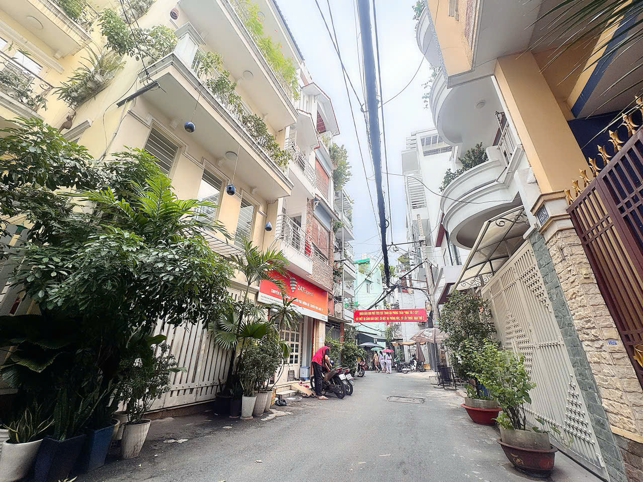 BÁN NHÀ 3 TẦNG XE HƠI ĐẬU NGÀY ĐÊM D.LÊ VĂN SỸ, QUẬN 3 - DT LỚN 111M2 NGANG 4,5M*27M - SẴN DÒNG TIỀN CHỦ VỪA Ở VỪA ĐANG CHO THUÊ 25TR/TH-3