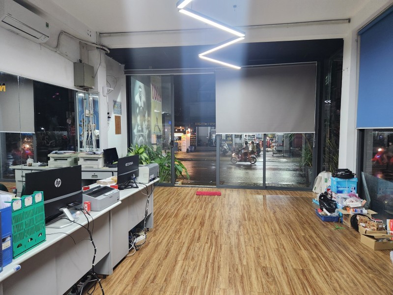 Bán nhà mặt phố đường Số 5, Linh Xuân, Thủ Đức, TP HCM. DT 250m2, 5 tầng, giá 15.9 tỷ, sổ hồng chính chủ.