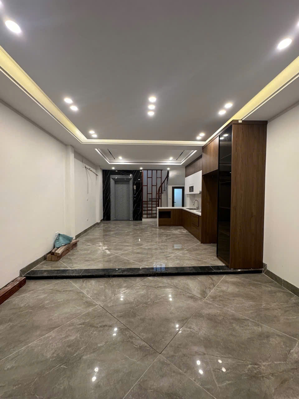 🏡🔥 NHÀ PHỐ ĐÀM QUANG TRUNG – 52M² x 6 TẦNG – THANG MÁY – FULL NỘI THẤT – GIÁ NHỈNH 12 TỶ 🔥🏡