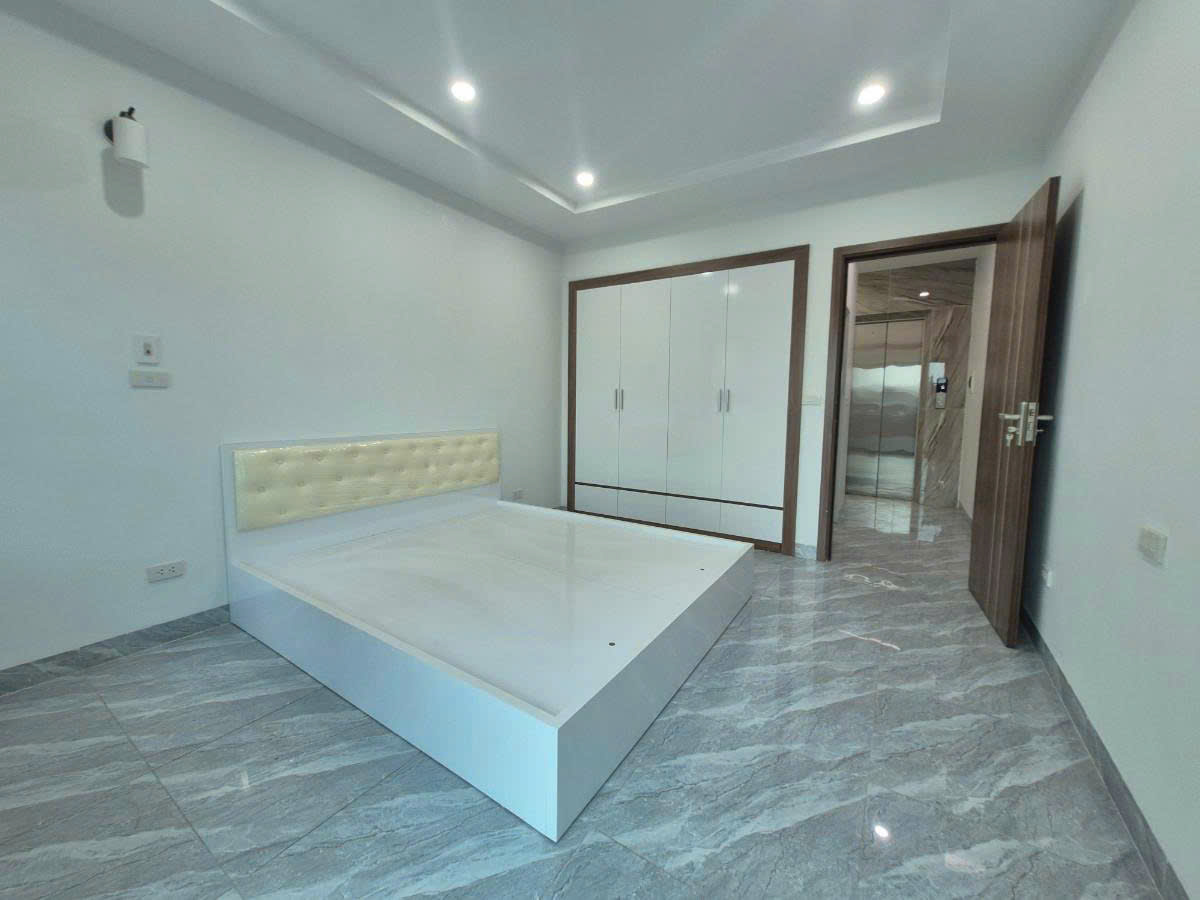 Bán nhà Thạch Bàn 36m 6 tầng thang máy 1 nhà ra phố nhỉnh 9 tỷ-3