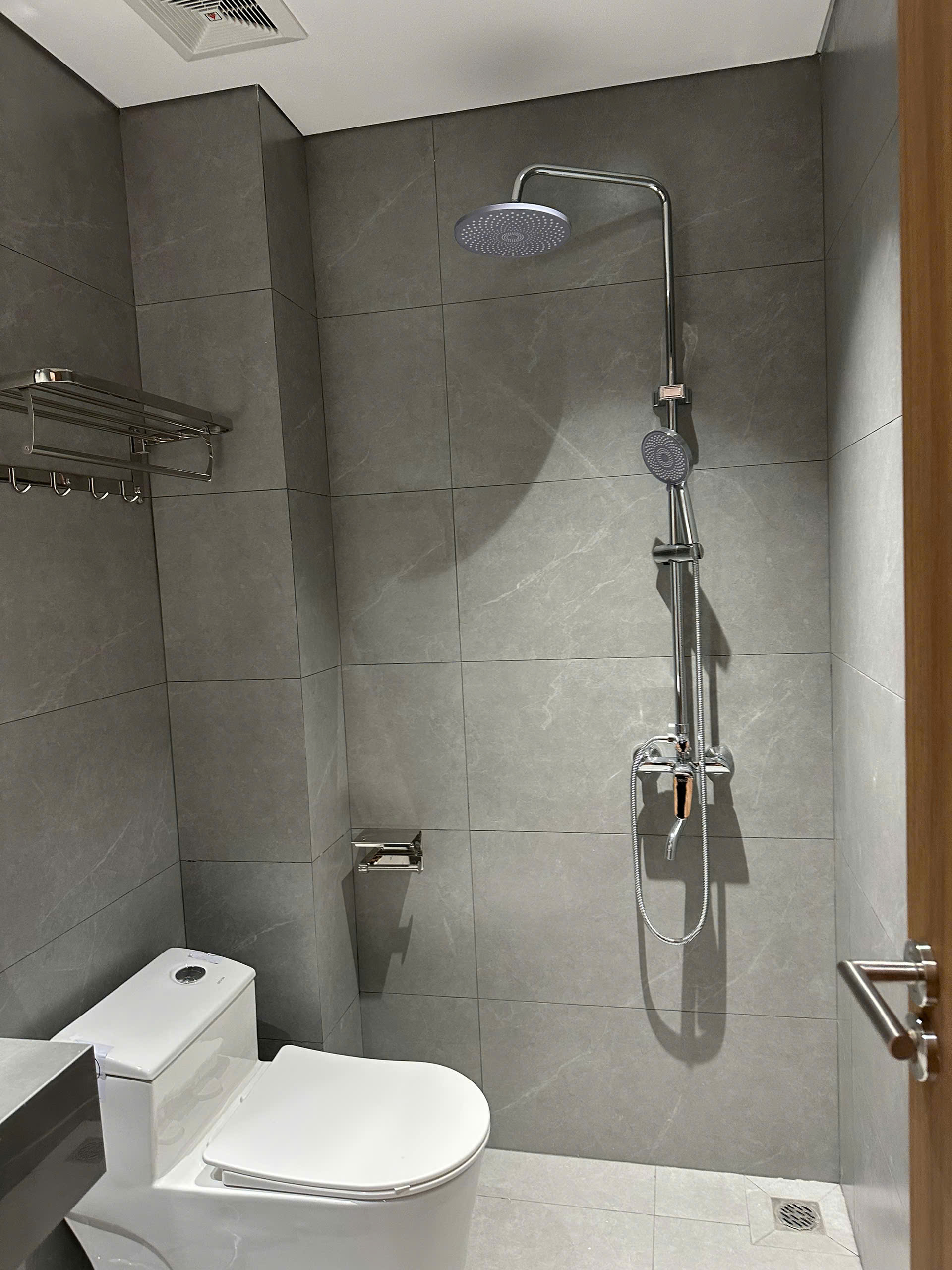 Căn hộ dịch vụ 9 tầng cho thuê tại Đồng Me, Phường Từ Liêm, Hà Nội