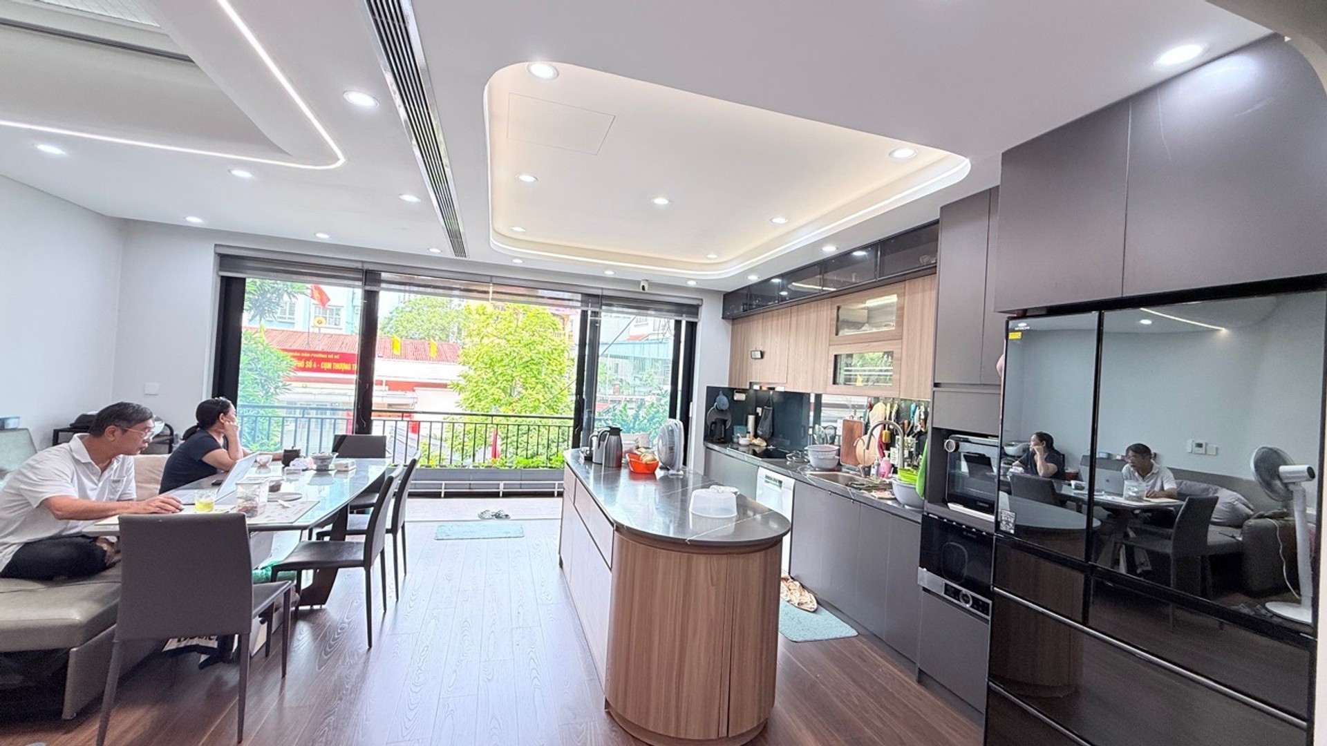 BÁN NHÀ BỒ ĐỀ,LONG BIÊN 80M2, 6 TẦNG THANG MÁY DÂN XÂY- GARA Ô TÔ- 19.8 Tỷ