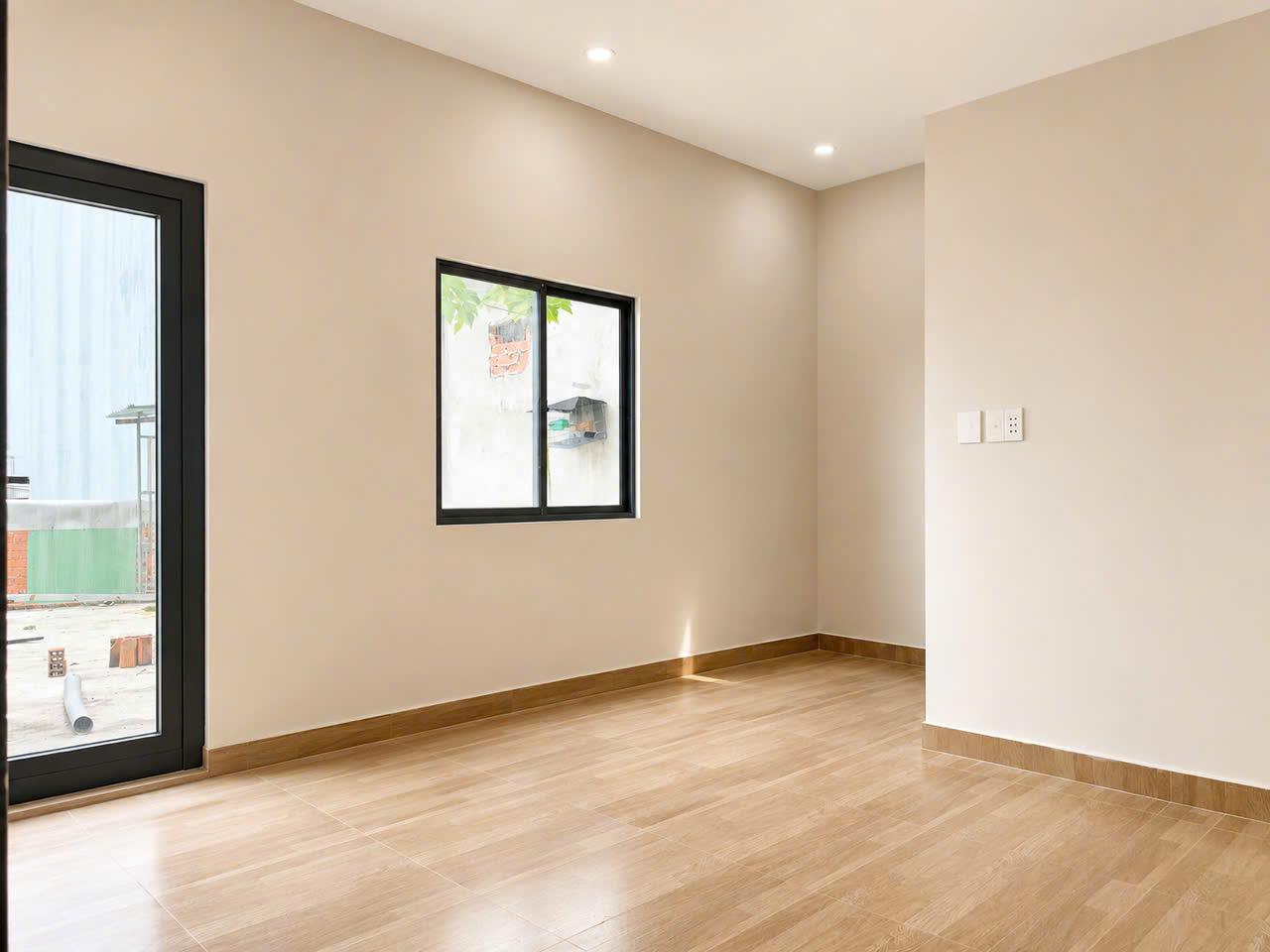 CHO THUÊ PHÒNG 20M² - MẶT TIỀN TÂN KỲ TÂN QUÝ - GẦN AEON - 4.5TR/THÁNG