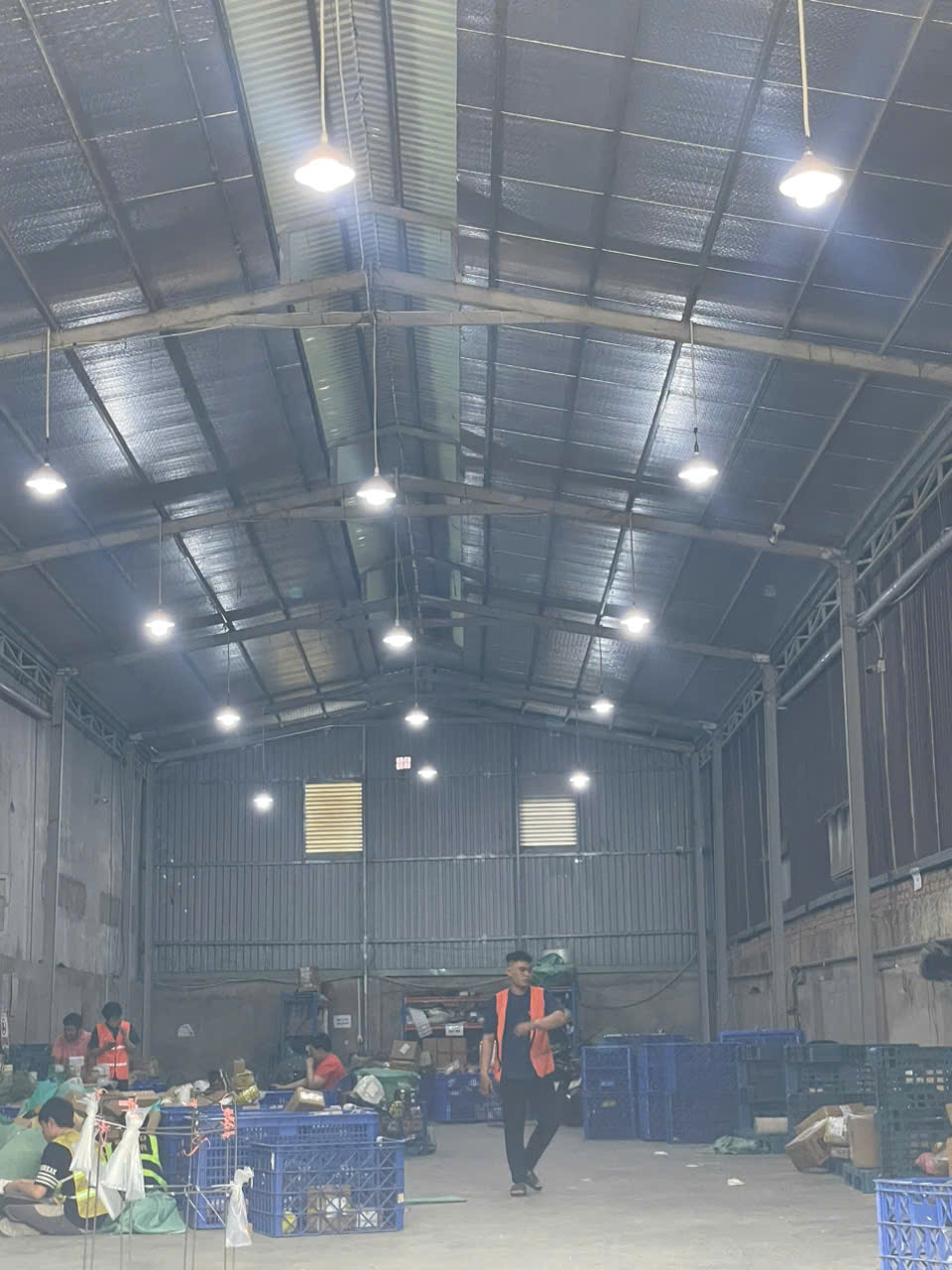 KHO/XƯỞNG MẶT TIỀN HÀ HUY GIÁP – ĐƯỜNG NHỰA 8M – GIÁ CHỈ 36 TRIỆU/THÁNG
