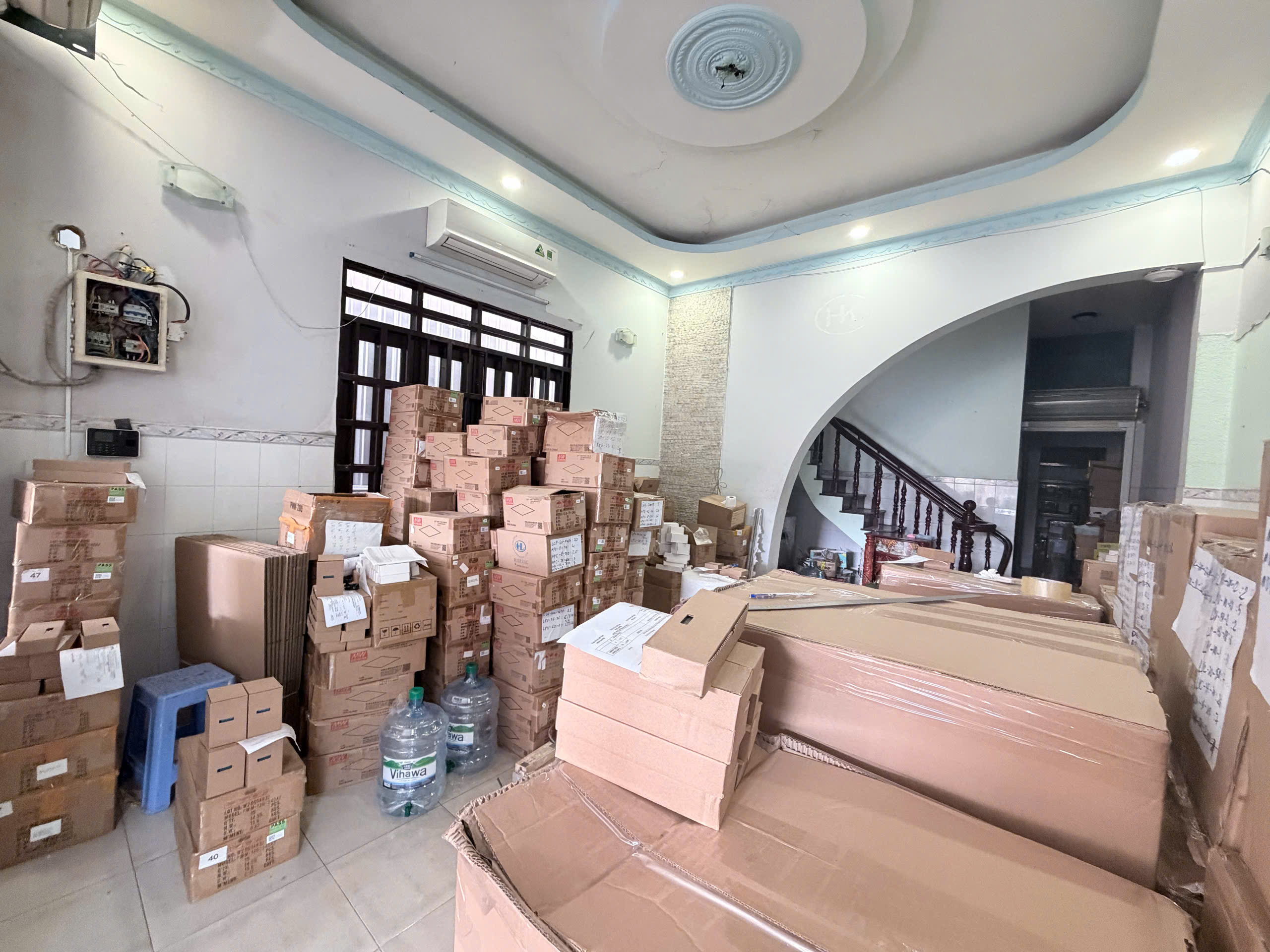 CHÍNH CHỦ BÁN TÒA NHÀ MẶT TIỀN TRẦN THỊ CỜ – HƠN 600M² SÀN, SẴN VĂN PHÒNG VÀ KHO