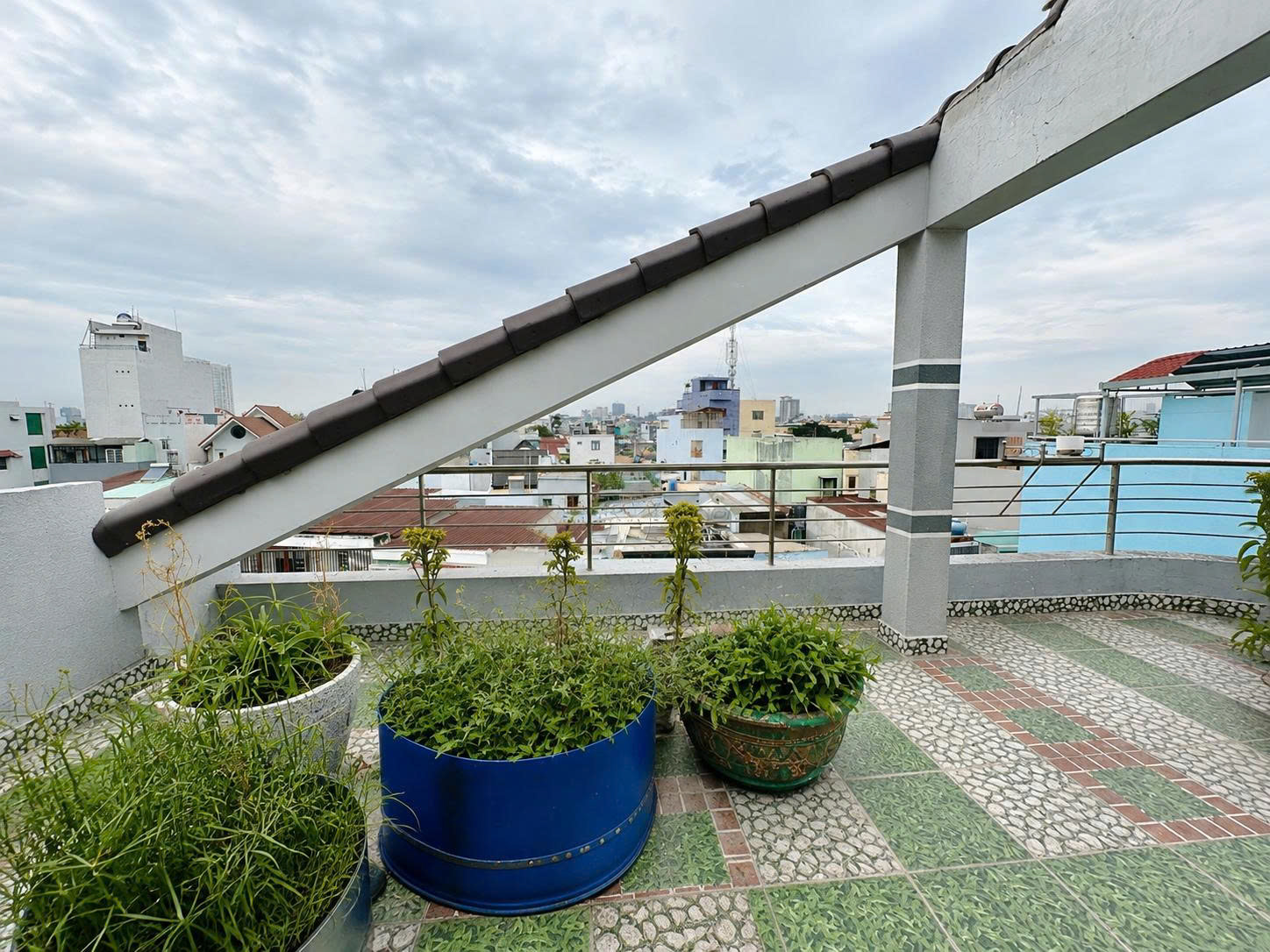 BÁN NHÀ PHẠM THẾ HIỂN – P.5 QUẬN 8 – 102M2– 4 TẦNG – 6PN – NHỈNH 7 TỶ – LH 0784968131-4