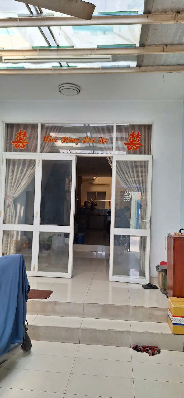 Bán nhà mặt tiền TTN 11, P. Tân Thới Nhất Q12