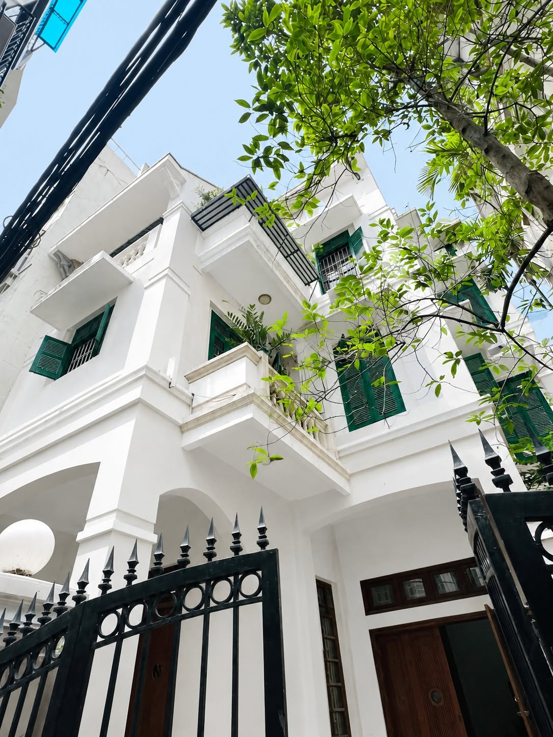 LẠC LONG QUÂN – BIỆT THỰ LÔ GÓC – Ô TÔ 7 CHỖ – 120M² – 4 TẦNG – MT 9,3M – 275TR/M²-3