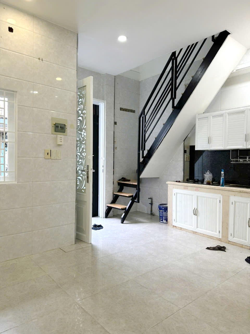 Nhà 2 lầu vài bước ra mặt tiền Hưng Phú P9Q8 (P.Chánh Hưng)