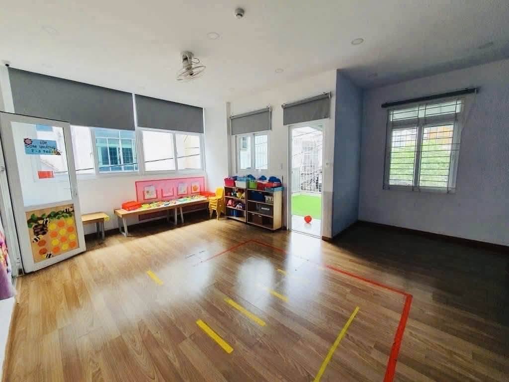 Hạ sâu 8 Tỷ, Bán nhà 2 Mặt tiền Nhiêu Tứ - giao Phan Xích Long, 7x19,5m, 5 tầng, 25,5 Tỷ-3