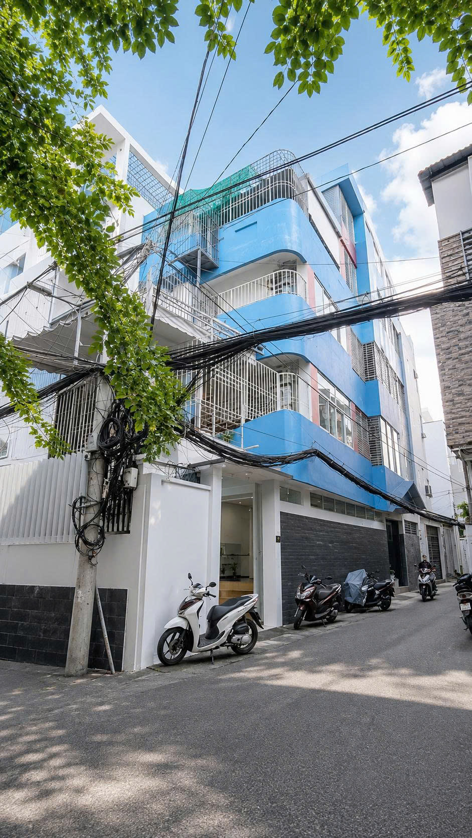 Hạ sâu 8 Tỷ, Bán nhà 2 Mặt tiền Nhiêu Tứ - giao Phan Xích Long, 7x19,5m, 5 tầng, 25,5 Tỷ-4