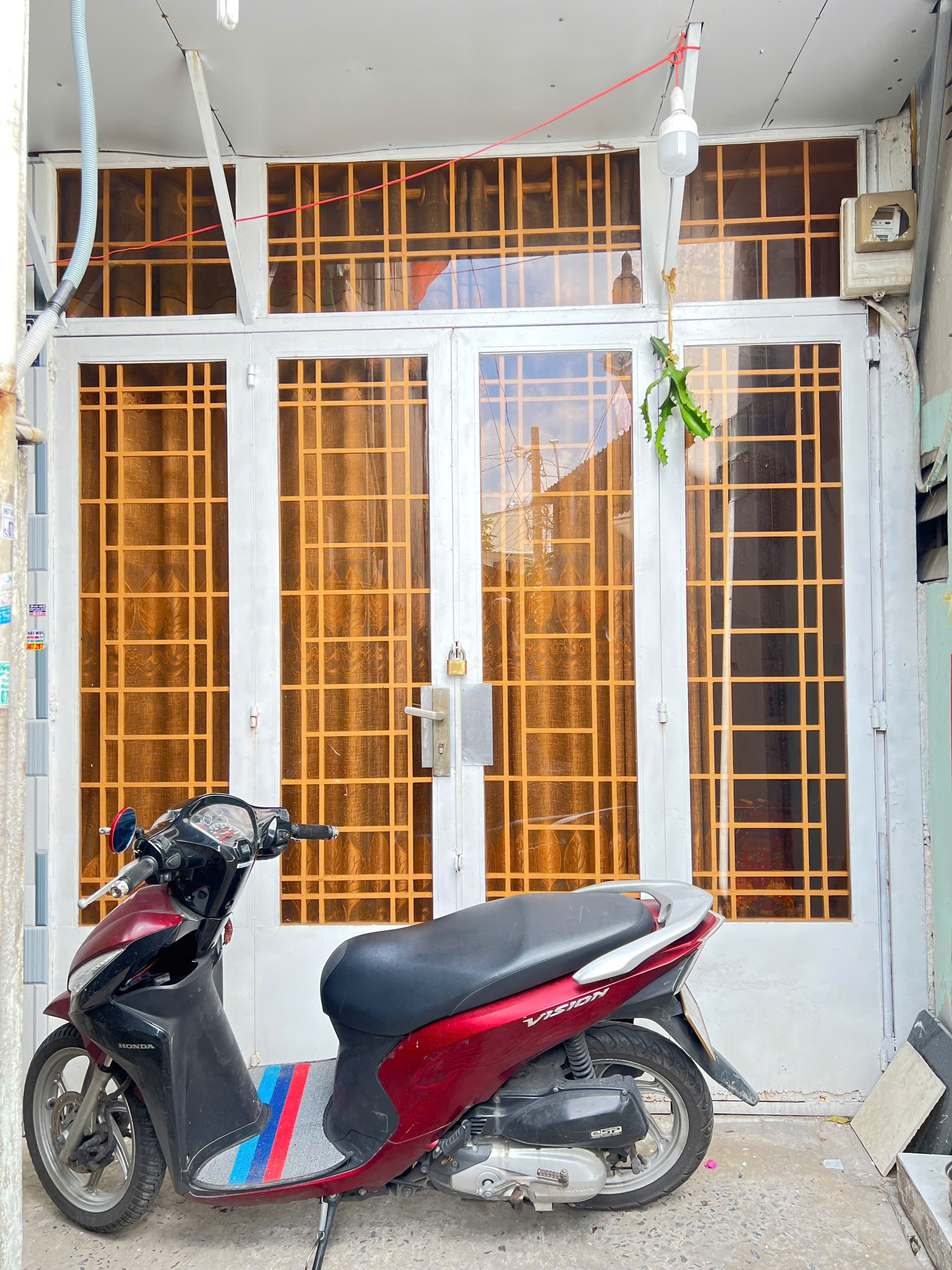 Nhà vi bằng trệt, lầu đường Dương Bạch Mai P4Q8. Giá 900 triệu