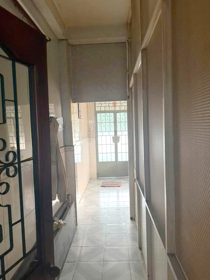 Nhà 3 tầng mặt tiền Hưng Phú P10Q8. Giá: 10.7 tỷ