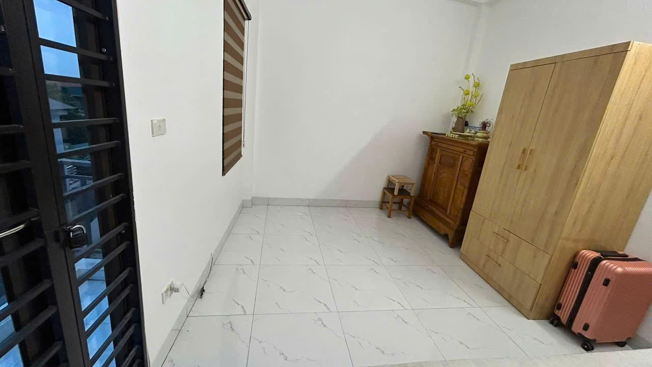 🌿🔥 BÁN NHÀ 3 TẦNG VIỆT HOÀ Ô TÔ VÀO NHÀ – GIÁ CHỈ 2,35 TỶ . 