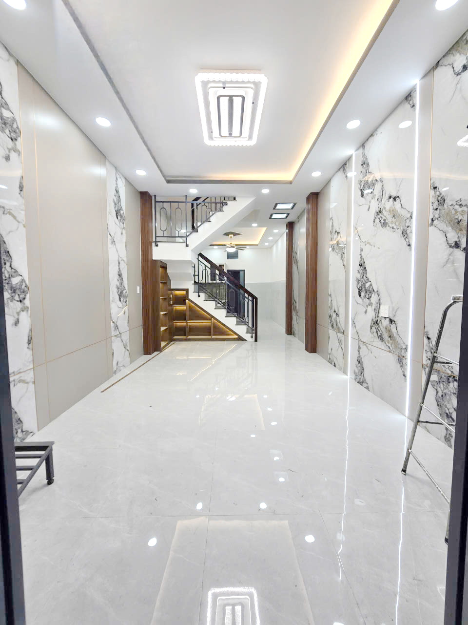 Nhà hẻm Tùng Thiện Vương P.Phú Định gần cầu Chà Và P13Q8