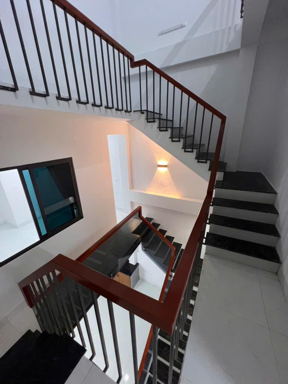 CHÍNH CHỦ CẦN BÁN NHÀ MỚI ĐẸP 3 TẦNG – 30 BÀ HUYỆN THANH QUAN - P.NGỌC TRẠO - THANH HÓA