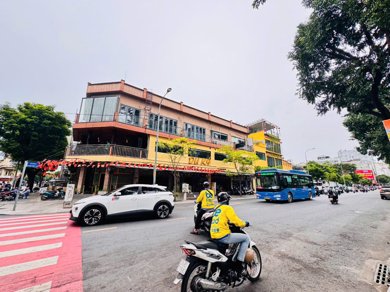 CHÍNH CHỦ 0938676686 BÁN QUỸ ĐẤT SIÊU HIẾM MẶT TIỀN PHẠM NGŨ LÃO, Q.1(P.BÊN THÀNH)- DT 5,3M*13,3M SH VUÔNG ĐẸP- CHÀO CHỈ 33T GIÁ TỐT