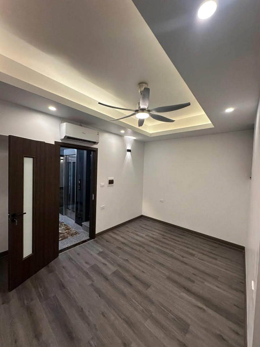 NHÀ ĐẸP XUÂN ĐỈNH, BẮC TỪ LIÊM – GARA Ô TÔ – 70 M2  – 6 TẦNG THANG MÁY - MT 5M - 294 TRIỆU/M²-3